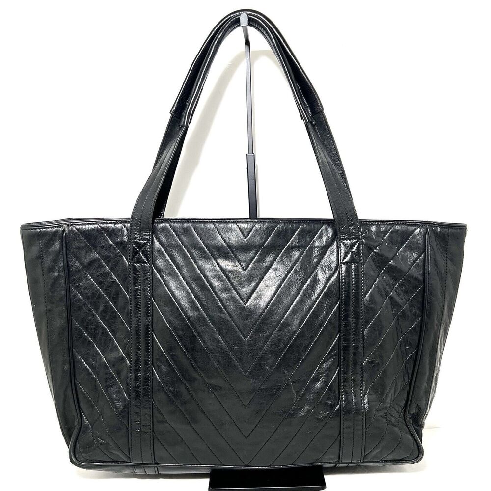 Vintage Chanel Leather Chevron Quilt Tote Bag Shoulder Bag Made In Italy - Picture 2 of 16